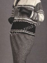 Джемпер и юбка на машине, фото