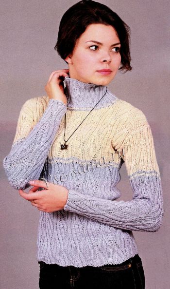 Голубой пуловер с воротником, фото модели