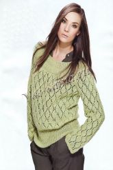 Зеленый ажурный пуловер с узором из ромбов