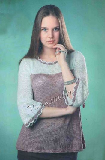 Двухцветный пуловер с широкими рукавами, фото модели