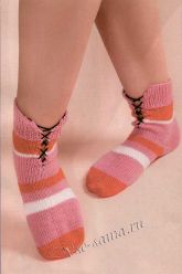 Полосатые носки со шнуровкой