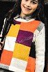 Пуловер с цветными квадратами