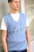 Жилетка голубого цвета