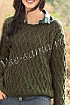 Пуловер с узором из кос серо-зеленого цвета