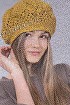 Берет горчичного цвета