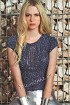 Ажурный топ спицами с узором из кос