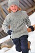 Серый свитер с косичками и шапочка