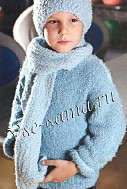 Комплект: голубенький свитер, шапочка, шарфик