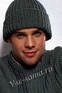 Зеленая мужская шапка с отворотом