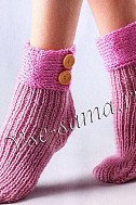 Носки спицами с манжетами и пуговицами