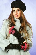 Черные берет и митенки