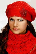 Берет и ажурный шарф