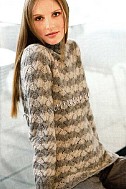 Полосатый пуловер с ажурным узором