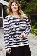 Пуловер с узорчатыми полосками