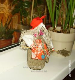 МК - Тряпичная кукла Баба Яга в ступе, фото
