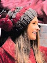 Полосатая шапка с узором Коса, фото