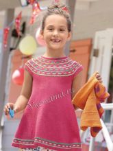 Ярко-розовая туника с круглой кокеткой, фото