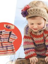 Связанное крючком платье в полоску и налобная повязка, фото