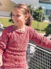 Пуловер с комбинацией узоров