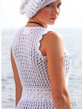 Белый жилет и берет