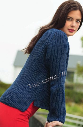 Синий пуловер с полупатентным узором, фото