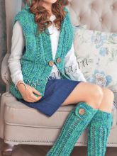 Зелёный жилет и гетры, фото