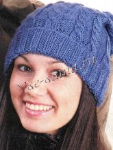 Синяя шапка с косами