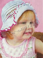 Белая панамка с розовой отделкой