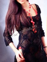 Черная туника из квадратных мотивов