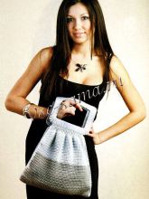 Сумочка с прямоугольными ручками