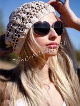 Бежевая ажурная шапочка