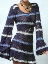 Платье с полосками