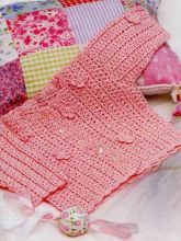 Розовая кофточка