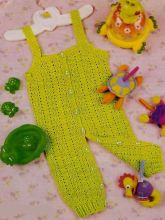 Зеленый комбинезон