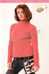 Темно-розовый пуловер
