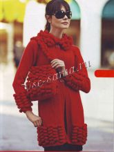 Красное пальто и сумочка