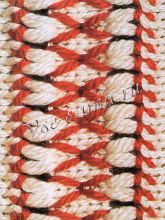 Яркий орнамент с крестиками