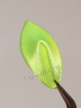 Вывернутый острый лепесток канзаши, фото