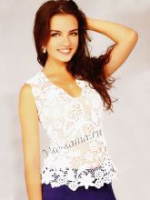 Белая кофточка из мотивов, фото