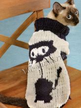 Белый свитер с котом