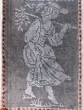 Панно крючком "Барышня с Веткой", фото