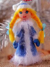 Снегурочка - вязаная игрушка, фото