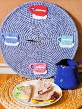 Часы и бутерброды крючком