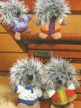 Игрушки крючком - Дружная семья ежиков