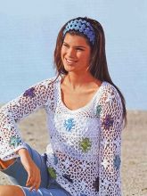 Пуловер с разноцветными розетками