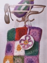 Сумка и очечник крючком из вязаных квадратов