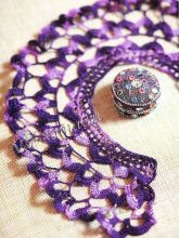 Воротничок крючком фиалка
