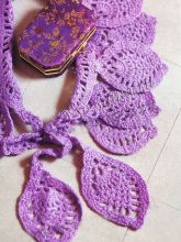 Воротник крючком листья