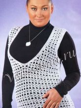 Белый ажурный жилет крючком