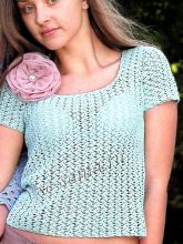 Бирюзовый пуловер крючком с короткими рукавами